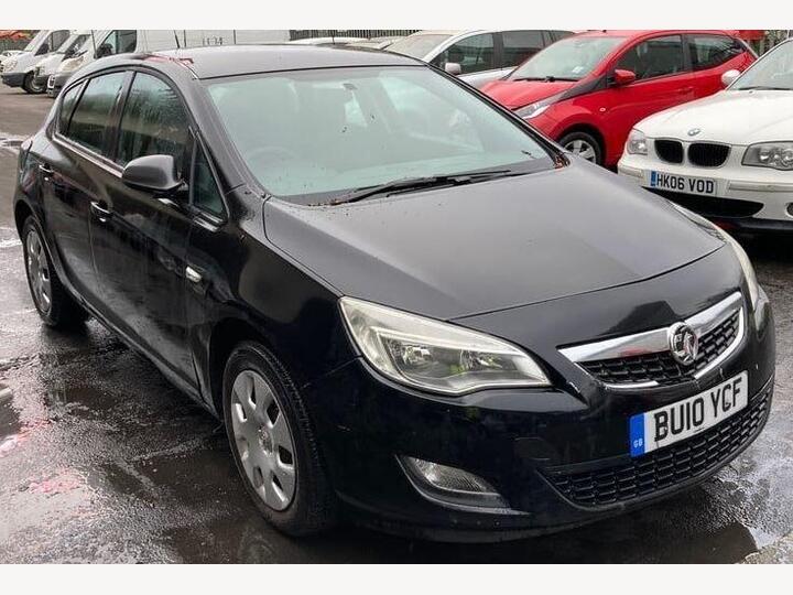 Vauxhall Astra 1.6 16v Exclusiv Euro 5 5dr