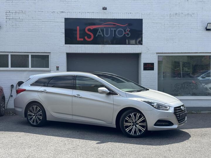 Hyundai I40 1.7 CRDi Blue Drive Premium Tourer Euro 6 (s/s) 5dr