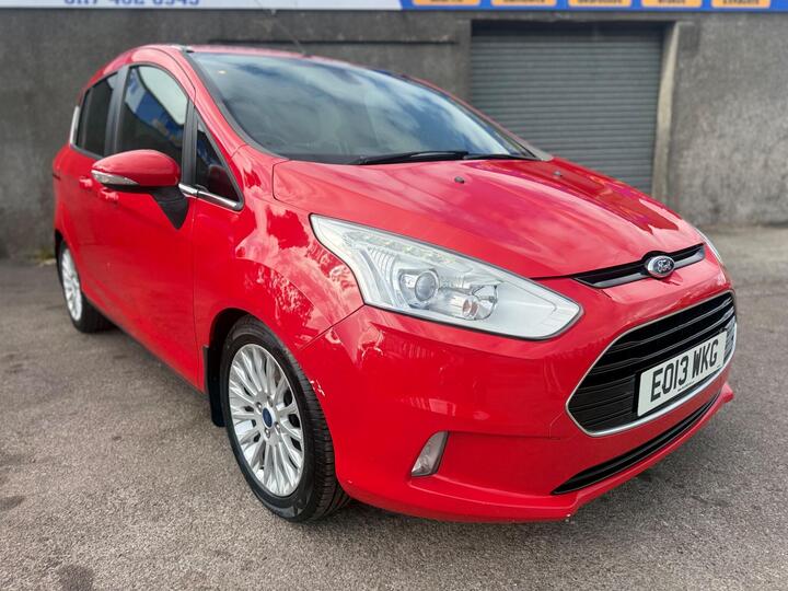 Ford B-Max 1.0T EcoBoost Titanium Euro 5 (s/s) 5dr