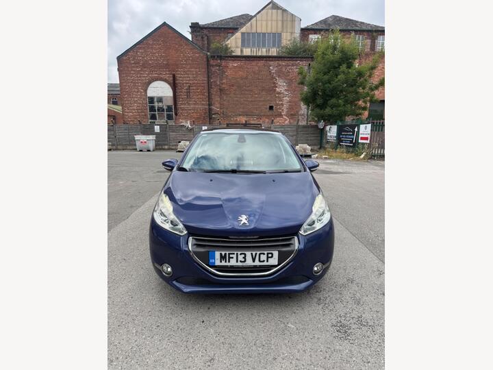 Peugeot 208 1.2 VTi Active Euro 5 5dr