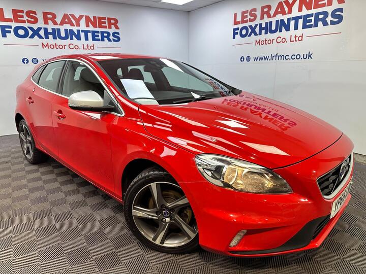 Volvo V40 2.0 T2 R-Design Euro 6 (s/s) 5dr