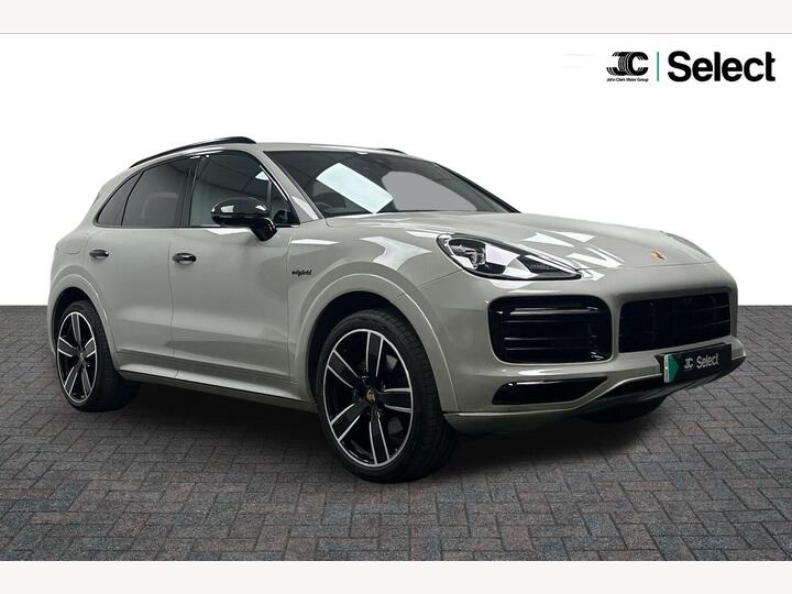 Porsche Cayenne 3.0 V6 E-Hybrid 17.9kWh Platinum Edition TiptronicS 4WD Euro 6 (s/s) 5dr (3.6kW Charger) Porsche Cayenne 3.0 V6 E-Hybrid 17.9kWh Platinum Edition TiptronicS 4WD Euro 6 (s/s) 5dr (3.6kW Charger)