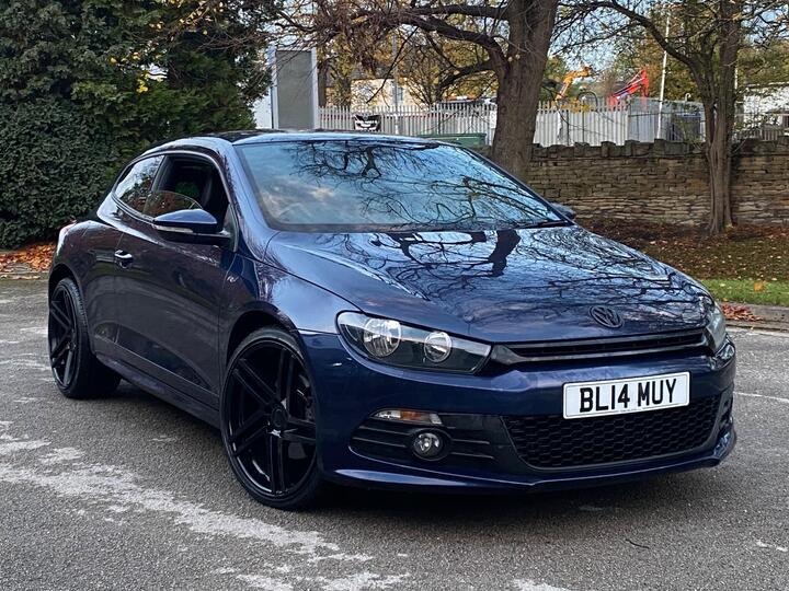 Volkswagen Scirocco 2.0 TDI R-Line DSG Euro 5 3dr (Leather, Nav) Volkswagen Scirocco 2.0 TDI R-Line DSG Euro 5 3dr (Leather, Nav)