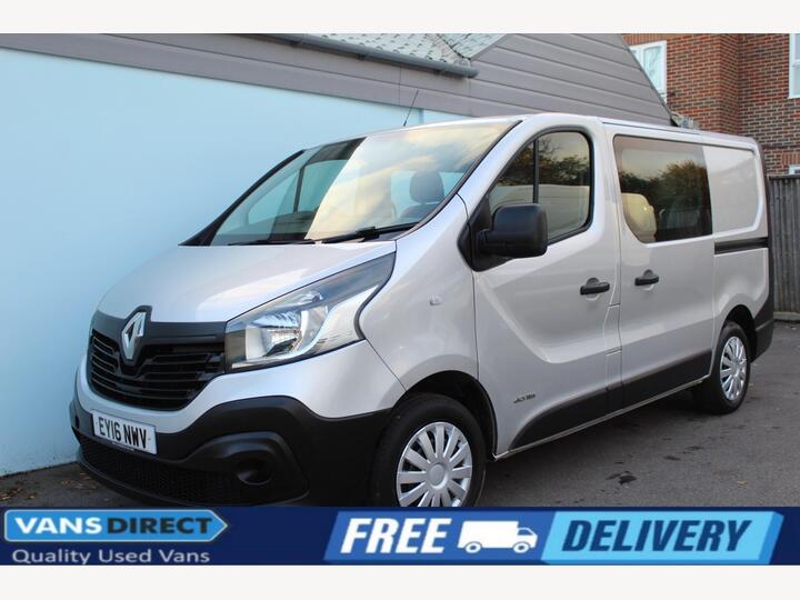 Renault Trafic 1.6 DCi 27 Business Crew Van SWB Euro 5 5dr Renault Trafic 1.6 DCi 27 Business Crew Van SWB Euro 5 5dr