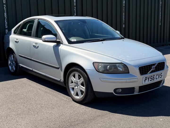 Volvo S40 2.0 S 4dr