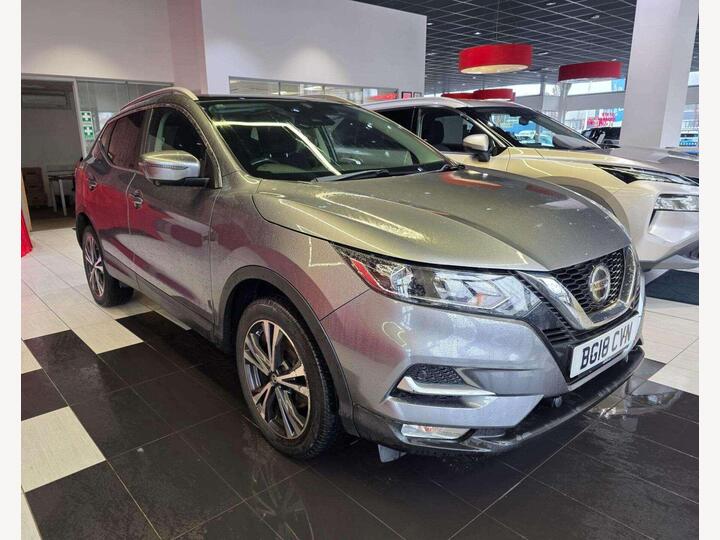 Nissan QASHQAI 1.2 DIG-T N-Connecta Euro 6 (s/s) 5dr