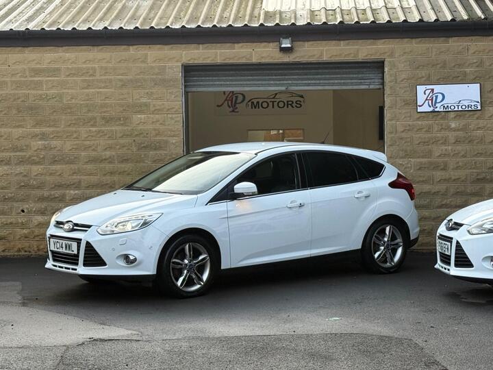 Ford Focus 1.6 TDCi Titanium X Euro 5 (s/s) 5dr