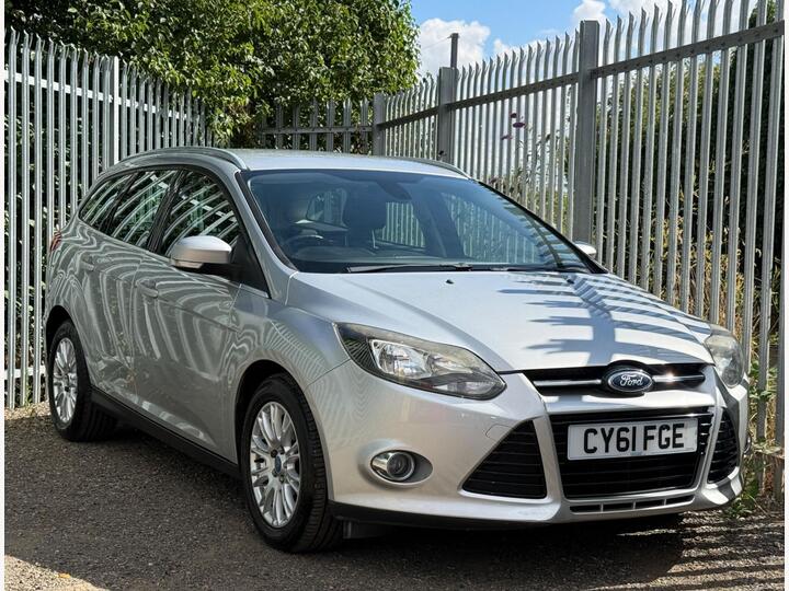 Ford Focus 1.6 Titanium Powershift Euro 5 5dr