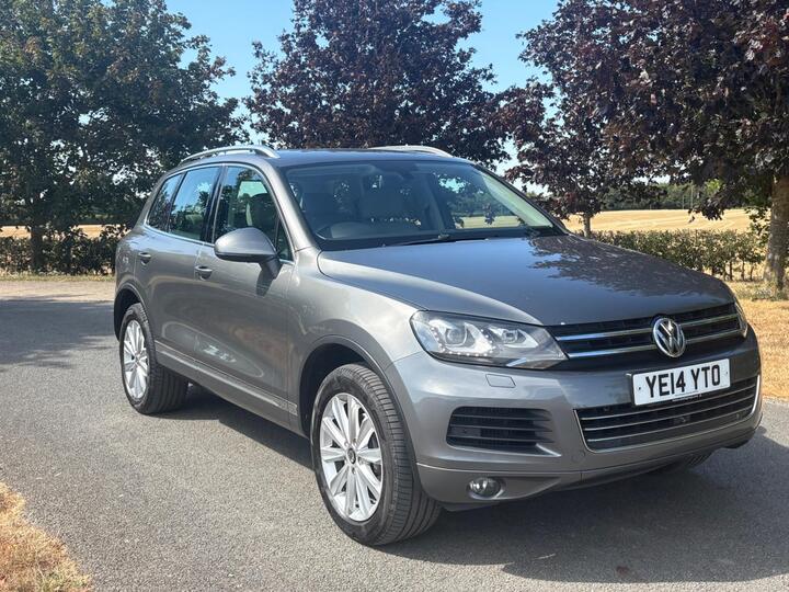 Volkswagen Touareg 3.0 TDI V6 BlueMotion Tech SE Tiptronic 4WD Euro 5 (s/s) 5dr