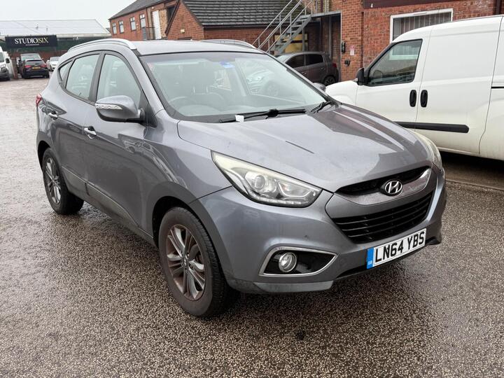 Hyundai Ix35 1.7 CRDi SE Euro 5 (s/s) 5dr (Nav) Hyundai Ix35 1.7 CRDi SE Euro 5 (s/s) 5dr (Nav)