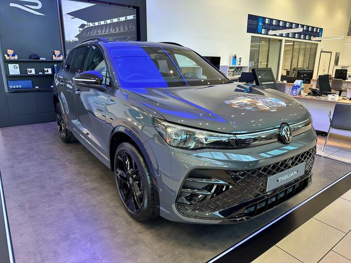 Volkswagen Tiguan 2.0 TSI Black Edition DSG 4Motion Euro 6 (s/s) 5dr