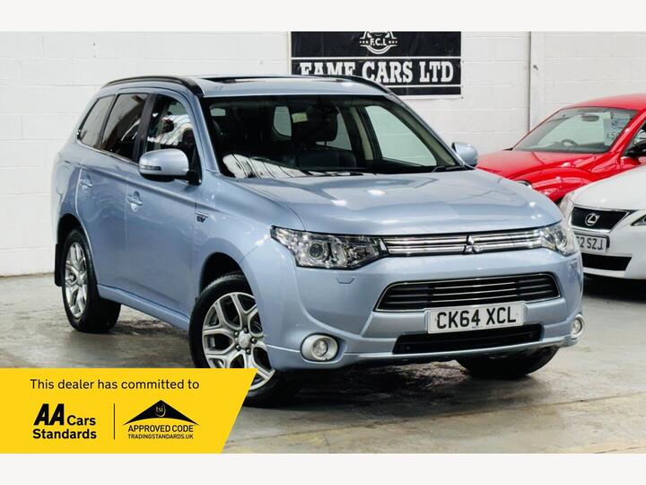 Mitsubishi Outlander 2.0h 12kWh GX4hs CVT 4WD Euro 5 (s/s) 5dr Mitsubishi Outlander 2.0h 12kWh GX4hs CVT 4WD Euro 5 (s/s) 5dr