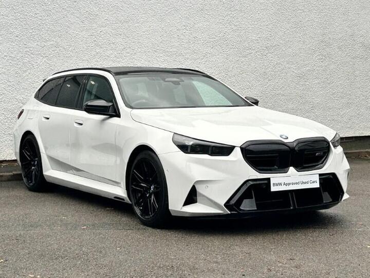 BMW M5 4.4 22.1kWh Touring Steptronic XDrive Euro 6 (s/s) 5dr