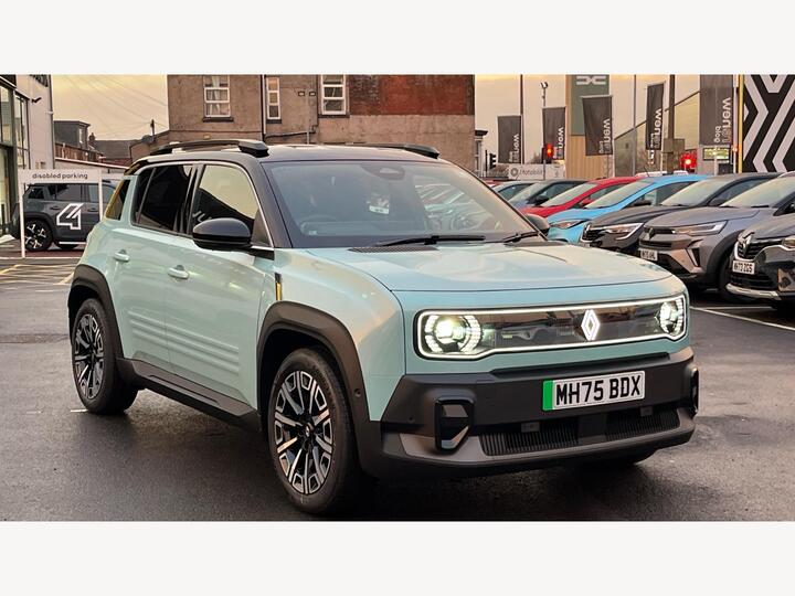 Renault 4 E-Tech Electric Comfort Range 52kWh Iconic Auto 5dr