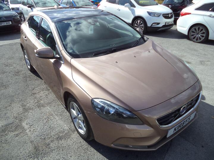 Volvo V40 2.0 T2 SE Nav Euro 6 (s/s) 5dr
