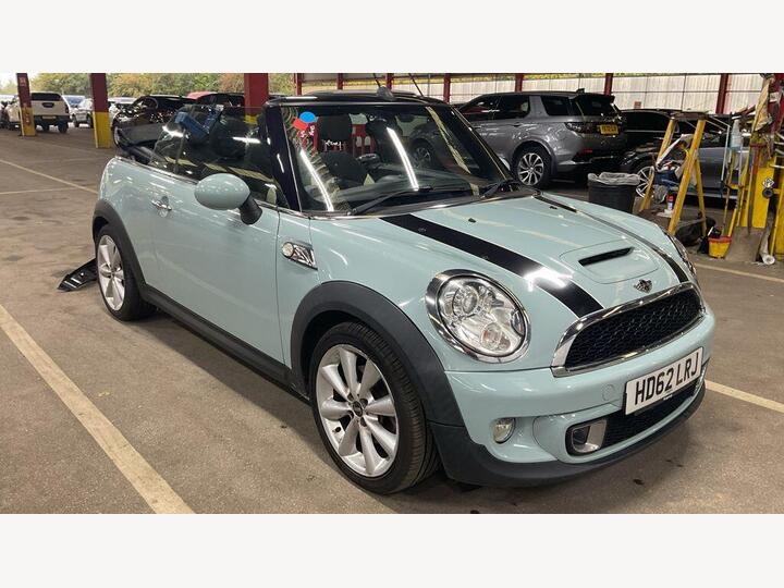 MINI Convertible 1.6 Cooper S Euro 5 (s/s) 2dr