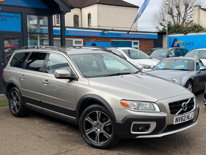 Volvo XC70 2.4 D5 SE Lux Geartronic AWD Euro 5 5dr