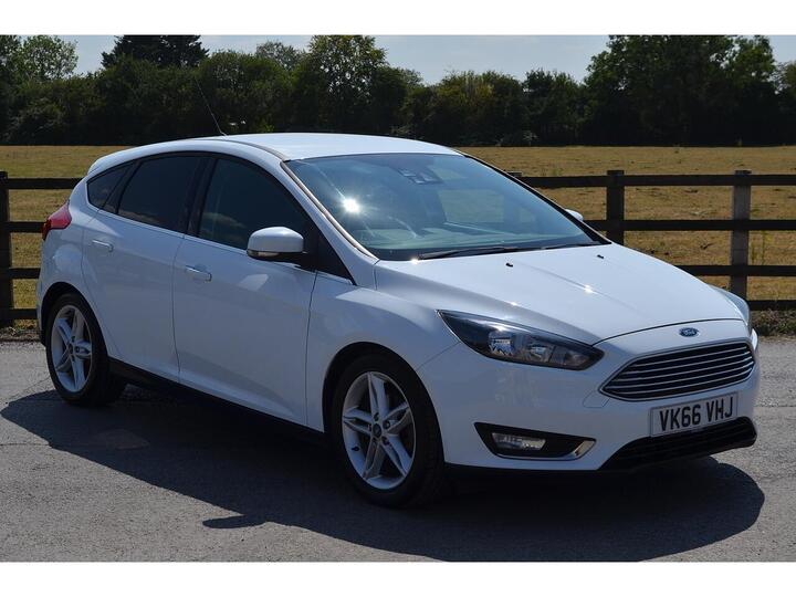 Ford Focus 1.0T EcoBoost Titanium Euro 6 (s/s) 5dr