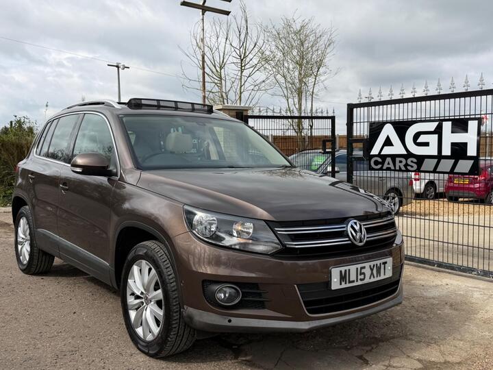 Volkswagen Tiguan 2.0 TDI BlueMotion Tech Match 4WD Euro 5 (s/s) 5dr