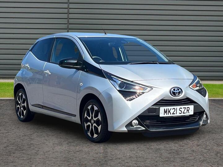Toyota AYGO 1.0 VVT-i X-trend Euro 6 5dr (Safety Sense)