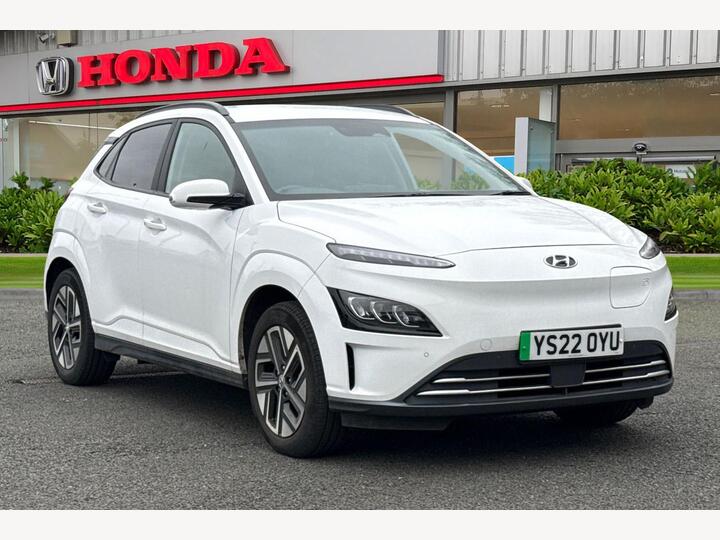 Hyundai KONA 64kWh Premium Auto 5dr (10.5kW Charger)