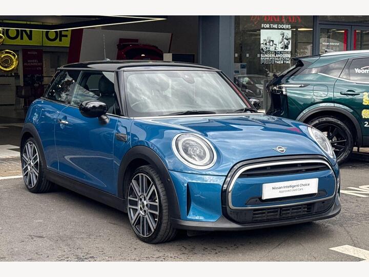 MINI Hatch 1.5 Cooper Exclusive Steptronic Euro 6 (s/s) 3dr