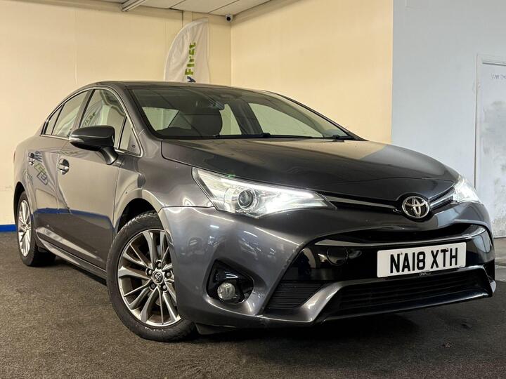 Toyota Avensis 2.0 D-4D Business Edition Euro 6 (s/s) 4dr