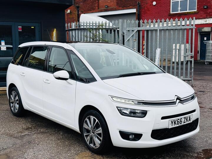 Citroen Grand C4 Picasso 1.6 BlueHDi Selection Euro 6 (s/s) 5dr Citroen Grand C4 Picasso 1.6 BlueHDi Selection Euro 6 (s/s) 5dr