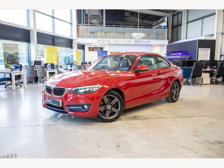 BMW 2 SERIES 2.0 220i Sport Euro 6 (s/s) 2dr