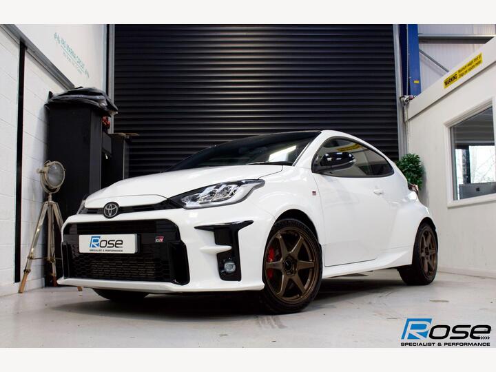 Toyota Yaris 1.6T GR Circuit AWD Euro 6 3dr