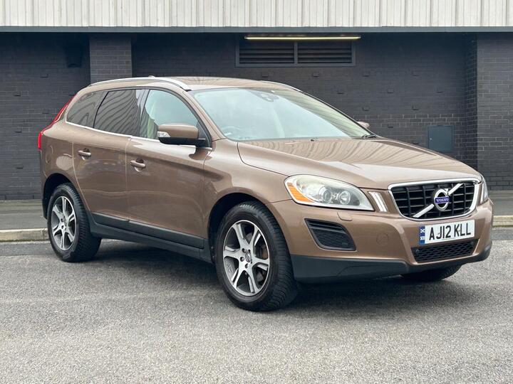 Volvo XC60 2.4 D5 SE Lux Geartronic AWD Euro 5 5dr