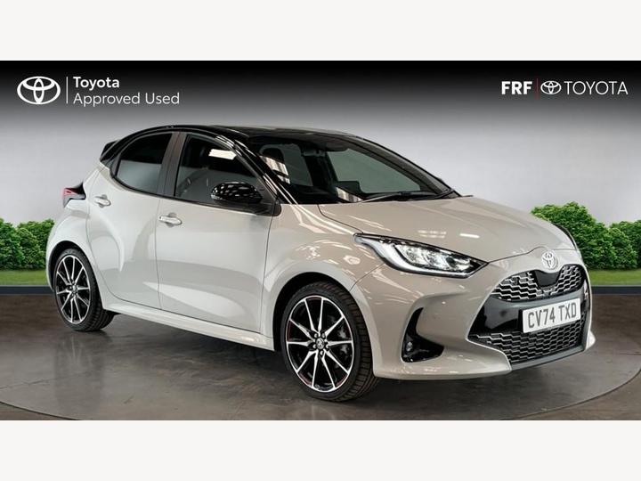 Toyota Yaris 1.5 VVT-h GR SPORT E-CVT Euro 6 (s/s) 5dr