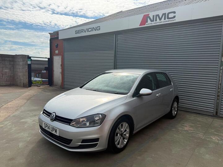 Volkswagen Golf 1.6 TDI BlueMotion Tech SE Euro 5 (s/s) 5dr