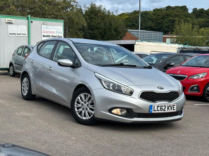 Kia Ceed 1.6 CRDi EcoDynamics 1 Euro 5 (s/s) 5dr