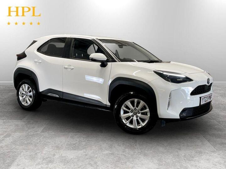 Toyota YARIS CROSS 1.5 VVT-h Icon E-CVT Euro 6 (s/s) 5dr Toyota YARIS CROSS 1.5 VVT-h Icon E-CVT Euro 6 (s/s) 5dr