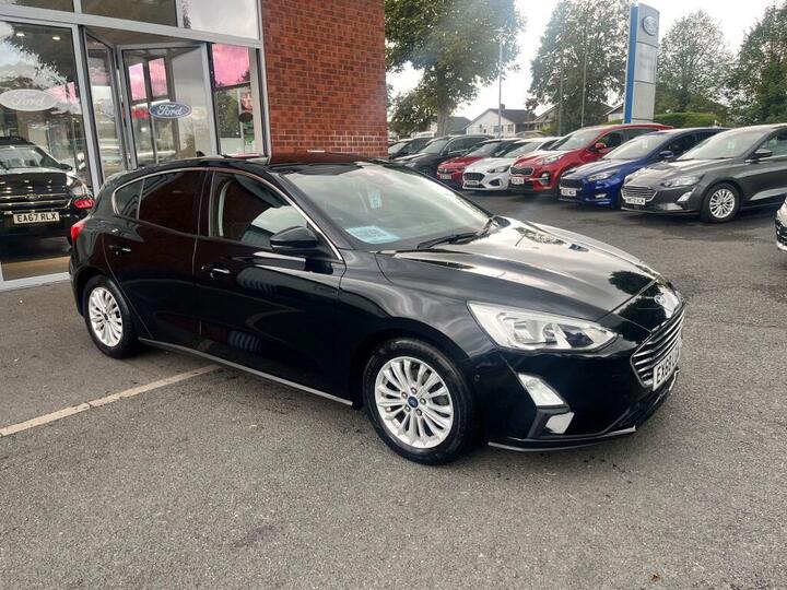 Ford Focus 1.0T EcoBoost Titanium Euro 6 (s/s) 5dr