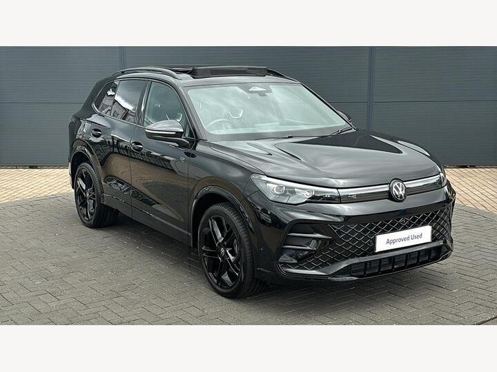 Volkswagen TIGUAN 2.0 TDI R-Line DSG Euro 6 (s/s) 5dr