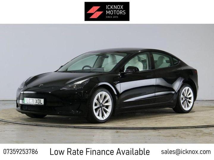 Tesla Model 3 Standard Range Plus Auto RWD 4dr