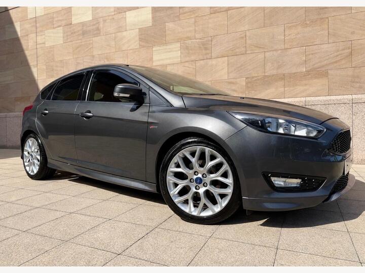 Ford Focus 1.0T EcoBoost ST-Line Euro 6 (s/s) 5dr