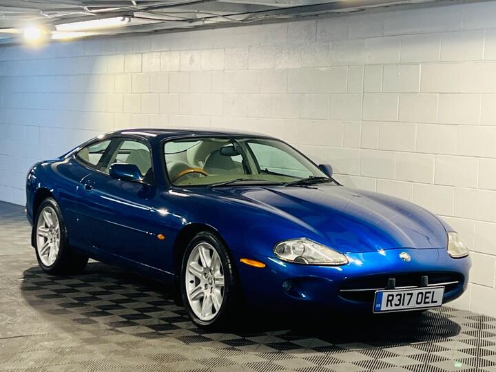 Jaguar XK8 4.0 2dr