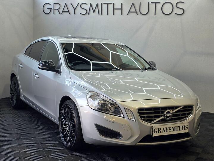 Volvo S60 2.4 D5 SE Lux Geartronic Euro 5 4dr
