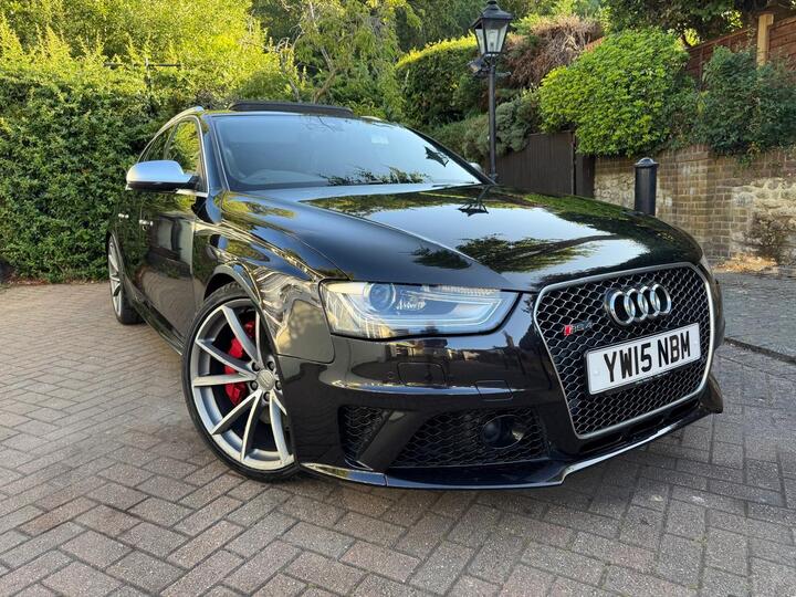 Audi RS4 Avant 4.2 FSI V8 S Tronic Quattro Euro 5 5dr