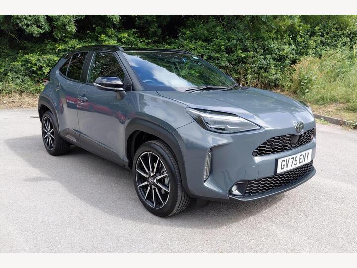 Toyota Yaris Cross 1.5 VVT-h GR SPORT E-CVT Euro 6 (s/s) 5dr Toyota Yaris Cross 1.5 VVT-h GR SPORT E-CVT Euro 6 (s/s) 5dr