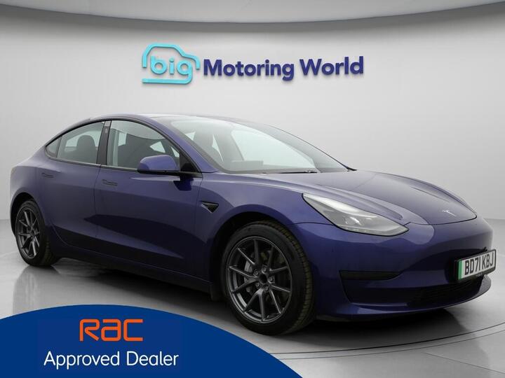 Tesla Model 3 Standard Range Plus Auto RWD 4dr