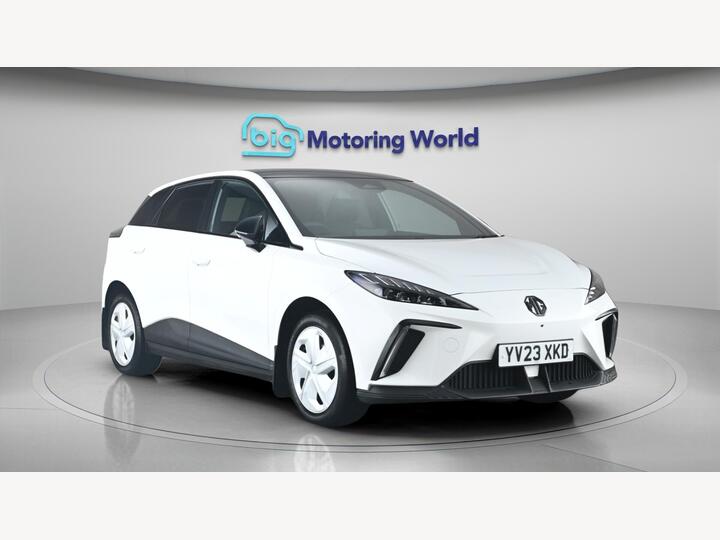 MG MG4 64kWh Trophy Long Range Auto 5dr