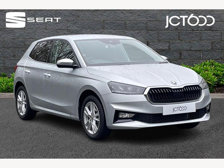 Skoda Fabia 1.0 TSI SE L Euro 6 (s/s) 5dr Skoda Fabia 1.0 TSI SE L Euro 6 (s/s) 5dr