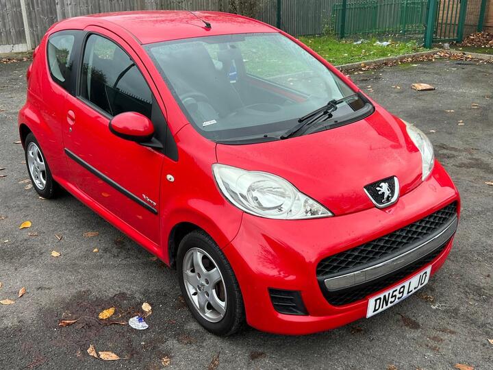 Peugeot 107 1.0 12V Verve Euro 4 3dr Peugeot 107 1.0 12V Verve Euro 4 3dr