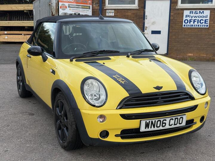 MINI Convertible 1.6 Cooper Euro 3 2dr