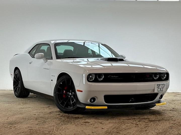 Dodge Challenger R/T Shaker Coupe 0.0 Petrol