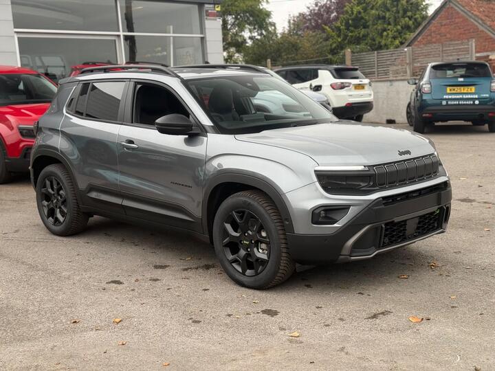 Jeep Avenger 1.2 E-Hybrid Upland DCT E-AWD Euro 6 (s/s) 5dr